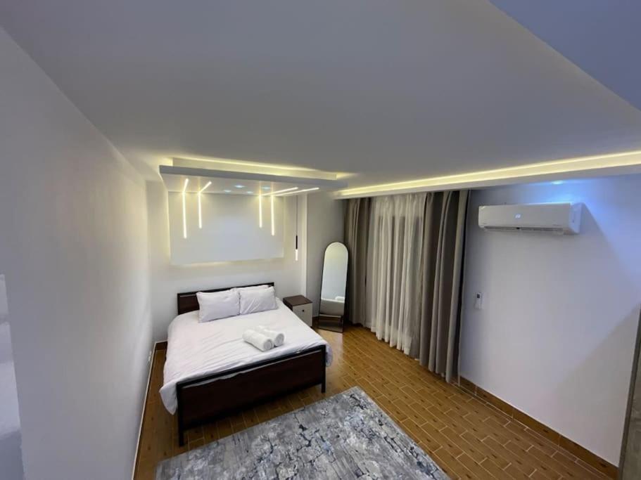 Apartment Luxurious 2-bedroom In Primera Compound With Scenic Pool Views Cairo